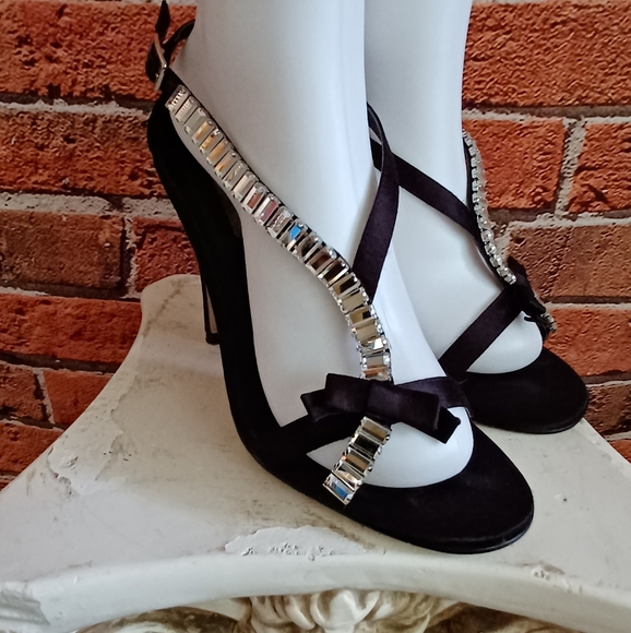 CINTI HEELS - Picture 4 of 15